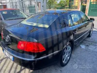 Usado VW Phaeton 224 CV (164 kW) 2005 Negro Berlina