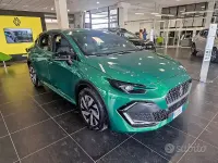 Nuova Renault Clio V Evolution 115 CV (84 kW) 2026 Verde Berlina
