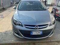 Usata Opel Astra 131 CV (96 kW) 2013 Grigio Berlina