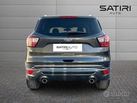 Usata Ford Kuga Vignale 150 CV (110 kW) 2019 Grigio SUV