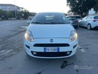 Usata Fiat Punto Lounge 77 CV (56 kW) 2015 Bianco Berlina