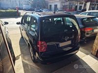Usata VW Touran Advance 105 CV (77 kW) 2010 Nero Monovolume