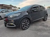 Usata Renault Captur 90 CV (66 kW) 2014 Nero SUV