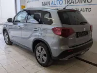 Usata Suzuki Vitara 140 CV (102 kW) 2019 Grigio SUV