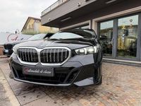 Usata BMW 540 M Sport 303 CV (222 kW) 2025 Nero Station wagon
