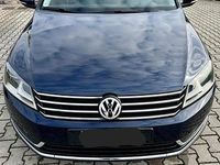 Usata VW Passat Comfortline 140 CV (102 kW) 2013 Blu Station wagon