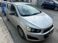 Usata Chevrolet Aveo 84 CV (61 kW) 2013 Argento Berlina