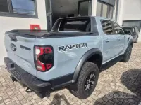 Nuova Ford Ranger Raptor 210 CV (154 kW) 2026 Grigio Pick-up
