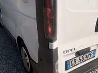 Usata Opel Vivaro 82 CV (60 kW) 2006 Bianco Monovolume