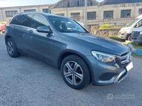 Usata Mercedes GLC220 Executive 169 CV (124 kW) 2018 Grigio SUV