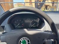 Usata Skoda Fabia 2002 Grigio Utilitaria