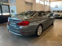 Usata BMW 530 Luxury Line 245 CV (180 kW) 2010 Grigio Berlina