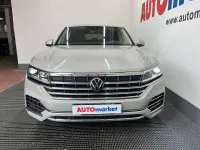 Usata VW Touareg Elegance 231 CV (169 kW) 2022 Sechura beige met SUV
