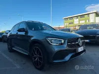 Begagnad Mercedes GLC220 Premium Plus 194 HK (142 kW) 2022 Grå SUV