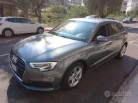 Usata Audi A3 Business 116 CV (85 kW) 2018 Grigio Berlina