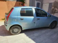 Usata Fiat Punto 80 CV (58 kW) 2002 Blu Utilitaria