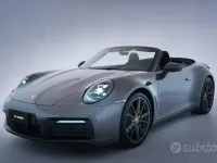 Usata Porsche 911 Carrera Cabriolet 385 CV (283 kW) 2020 Grigio Cabrio