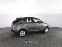 Usata Lancia Ypsilon Gold 69 CV (50 kW) 2022 Grigio Utilitaria