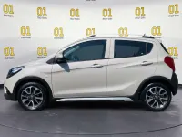 Usata Opel Karl Rocks 73 CV (53 kW) 2018 Beige Utilitaria