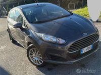 Usata Ford Fiesta Business Edition 75 CV (55 kW) 2017 Grigio Berlina