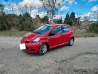Usata Toyota Aygo 68 CV (50 kW) 2012 Rosso Utilitaria