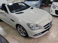 Usata Mercedes SLK200 183 CV (134 kW) 2012 Bianco Cabrio