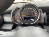 Usata Mini Cooper D 116 CV (85 kW) 2016 Grigio Utilitaria