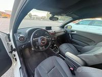 Usata Audi A1 S-Line 105 CV (77 kW) 2011 Bianco Utilitaria