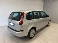 Usata Ford C-MAX Titanium 141 CV (103 kW) 2010 Grigio Monovolume