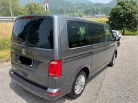 Usata VW Multivan 150 CV (110 kW) 2019 Grigio Furgone