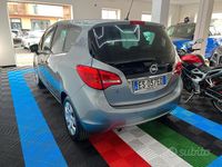 Usata Opel Meriva 120 CV (88 kW) 2013 Grigio Monovolume