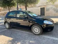 Usata Fiat Grande Punto 90 CV (66 kW) 2007 Nero Utilitaria