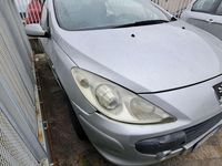 Usata Peugeot 307 CC 140 CV (102 kW) 2006 Argento Cabrio