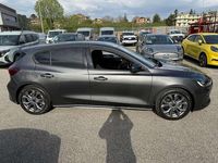 Usata Ford Focus ST-Line 125 CV (91 kW) 2024 Magnetic grey Berlina