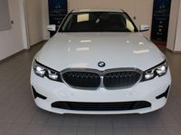 Usata BMW 318 Advantage 150 CV (110 kW) 2020 Bianco Berlina
