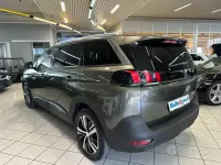Usata Peugeot 5008 Business-Line 131 CV (96 kW) 2019 Verde SUV