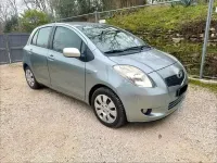 Usata Toyota Yaris Sol 90 CV (66 kW) 2007 Grigio Utilitaria