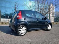 Usata Peugeot 107 Urban Move 68 CV (50 kW) 2008 Nero Utilitaria