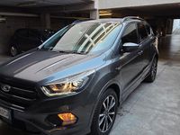 Usata Ford Kuga ST-Line 120 CV (88 kW) 2019 Grigio SUV