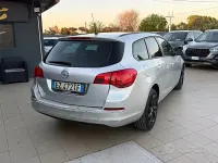 Gebraucht Opel Astra Cosmo 140 PS (102 kW) 2015 Grau Kombi