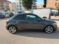 Usata Audi A1 105 CV (77 kW) 2011 Grigio Utilitaria
