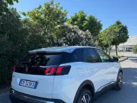 Usata Peugeot 3008 Allure 131 CV (96 kW) 2022 Bianco SUV