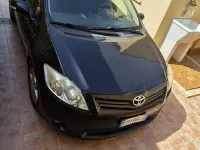 Usata Toyota Auris 126 CV (92 kW) 2010 Nero Utilitaria