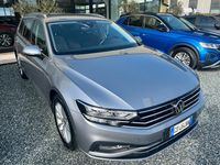 Usata VW Passat Business 122 CV (89 kW) 2021 Argento Station wagon