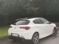 Second-hand Alfa Romeo Giulietta Exclusive 140 CP (102 kW) 2012 Hatchback