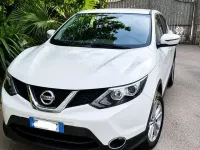 Usata Nissan Qashqai Acenta 110 CV (80 kW) 2015 Bianco SUV