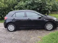 Usata Kia Rio 82 CV (60 kW) 2018 Nero Berlina