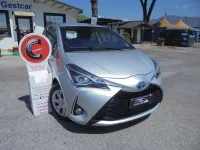 Usata Toyota Yaris Hybrid Business Edition 73 CV (53 kW) 2019 Argento Berlina