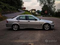 Usata BMW 320 150 CV (110 kW) 1991 Grigio Berlina