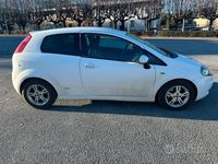 Usata Fiat Grande Punto Dynamic 120 CV (88 kW) 2008 Bianco Utilitaria